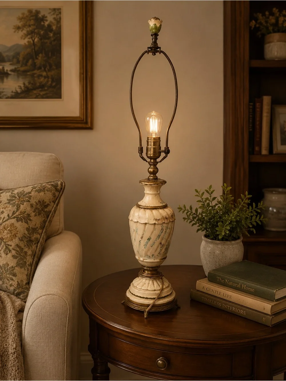 Vintage-Inspired Cream Table Lamp with Brass Accents